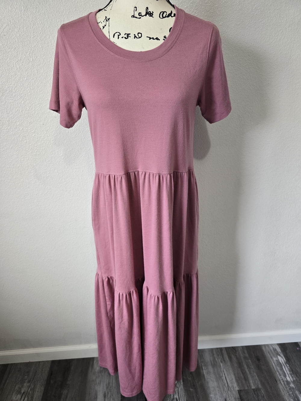 Woolx Lucia Dress Medium in Mesa Rose Pink  Small